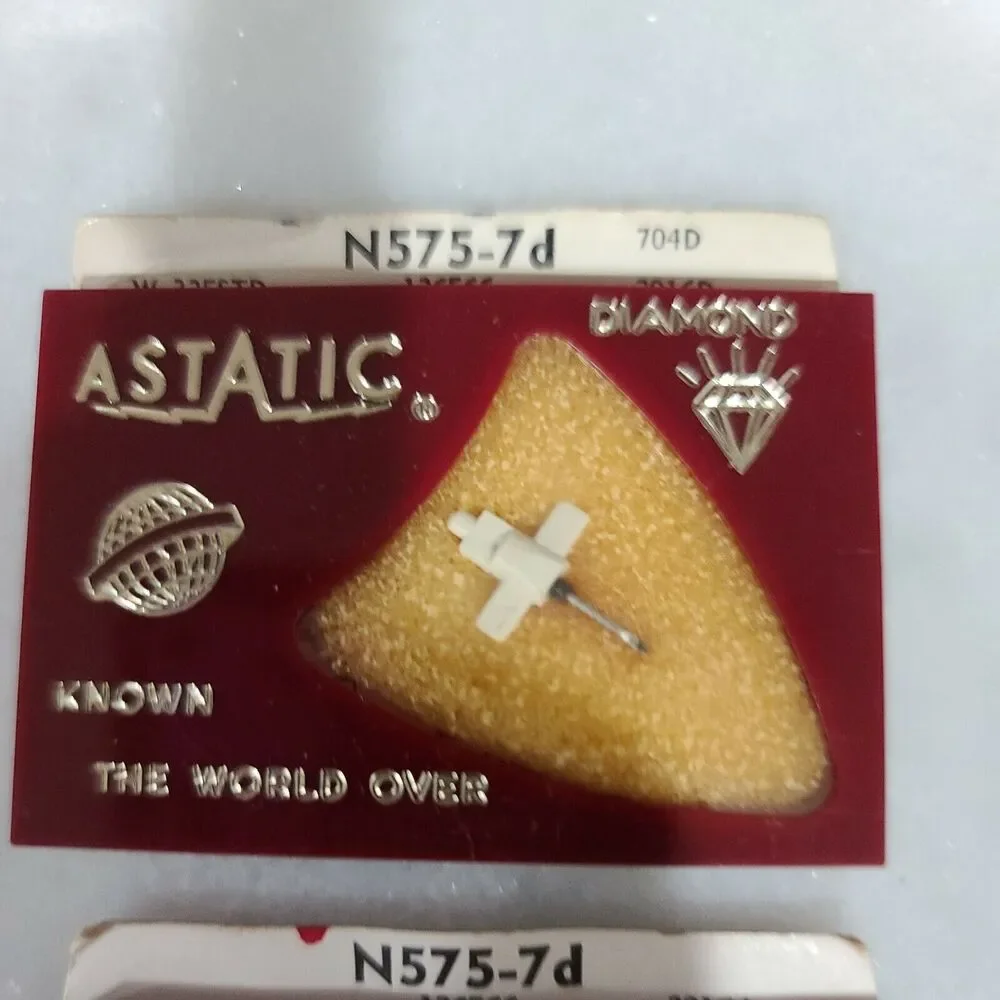 2 Vintage Astatic N575-7d Diamond Phonograph Record Album Player Stylus
